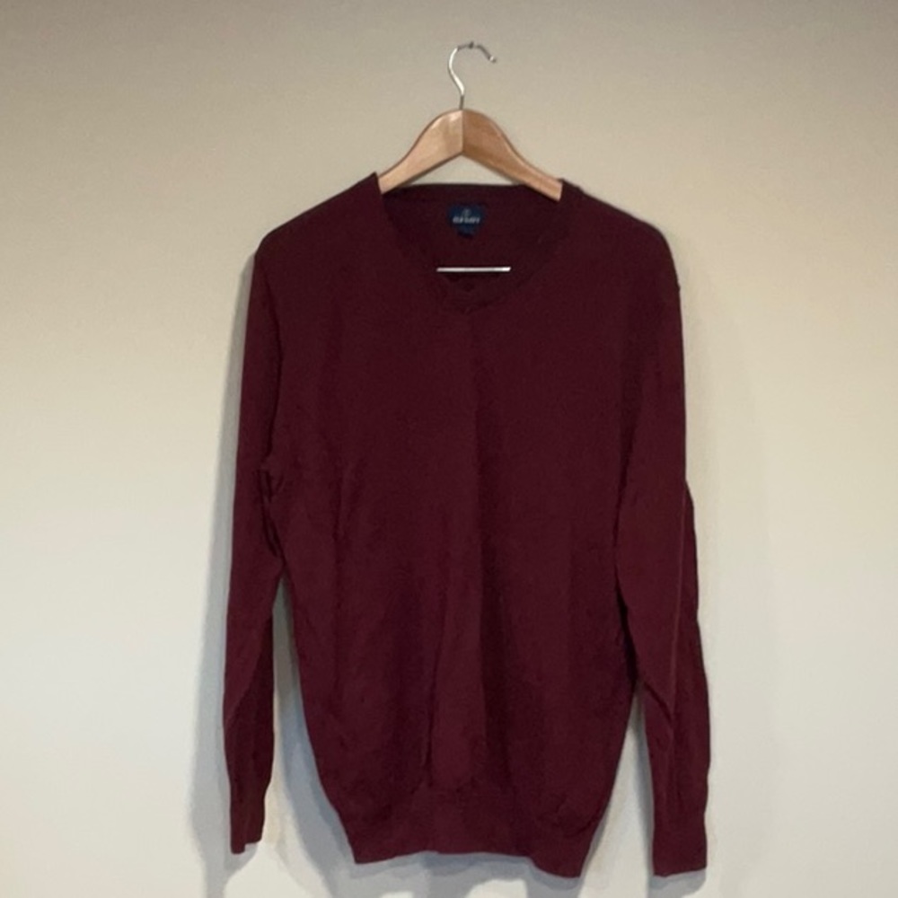 Old Navy V-neck